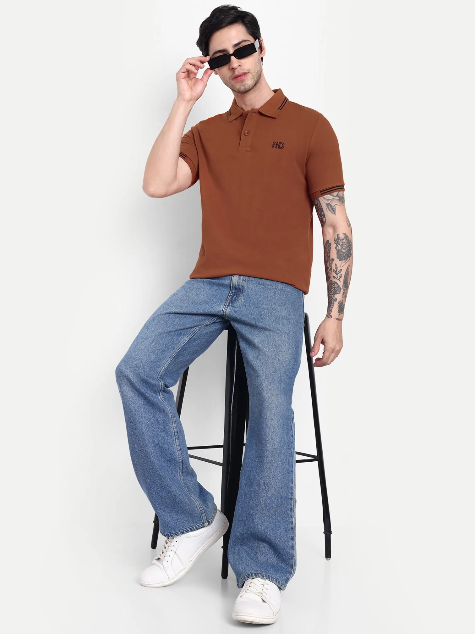 ecomm male shoot
